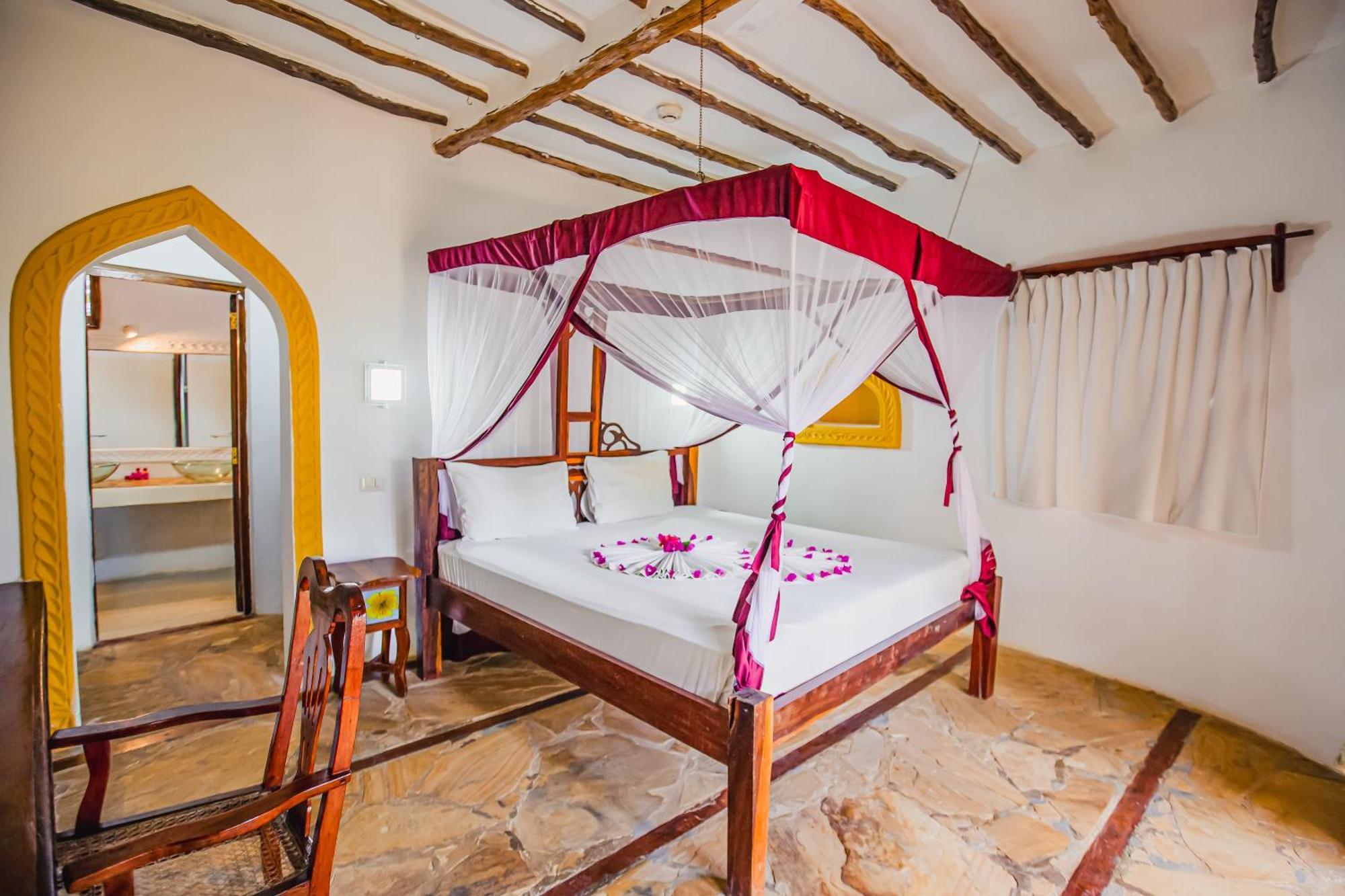 AHG Waridi Beach Resort&SPA Pwani Mchangani Esterno foto