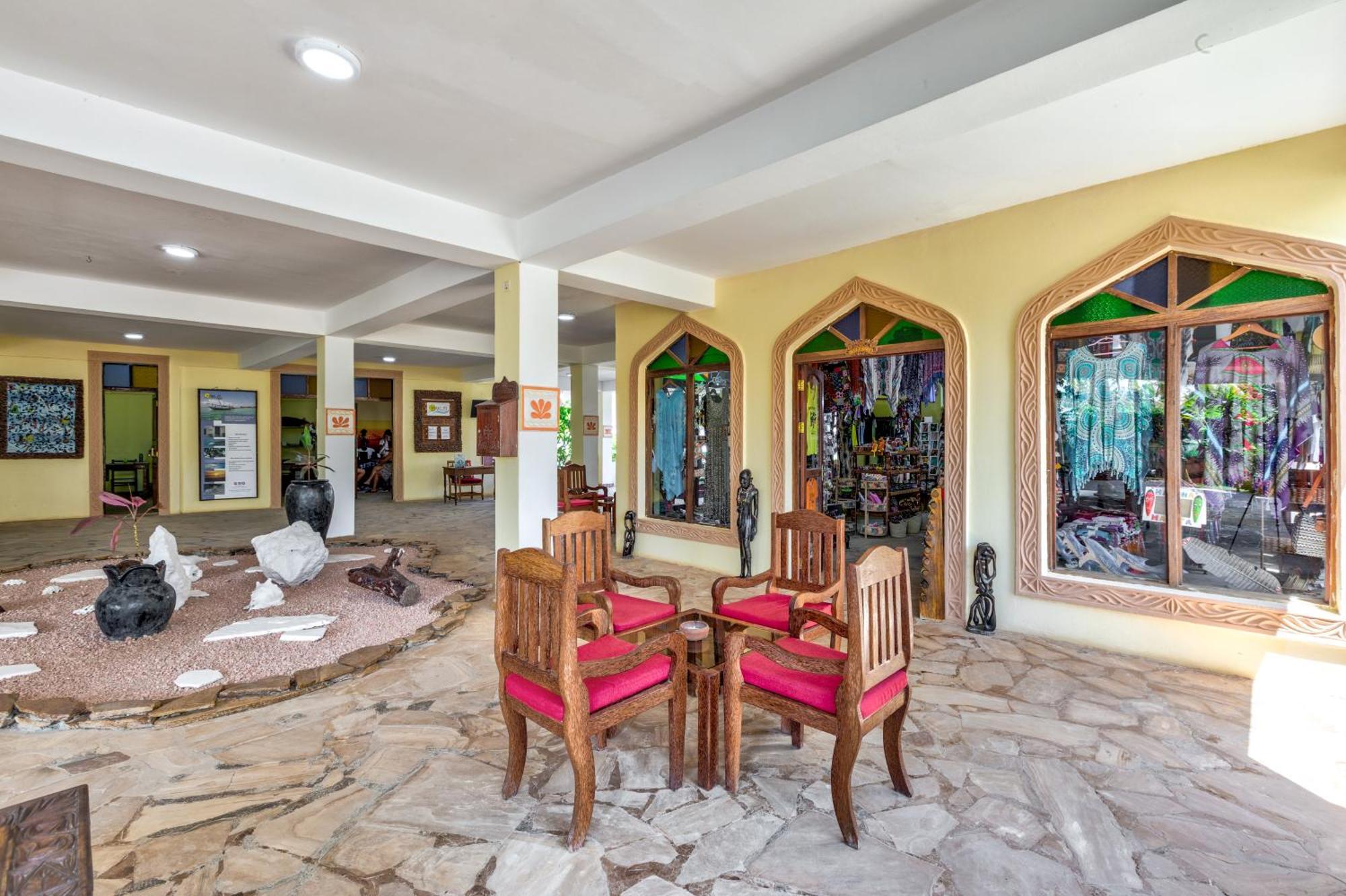 AHG Waridi Beach Resort&SPA Pwani Mchangani Esterno foto
