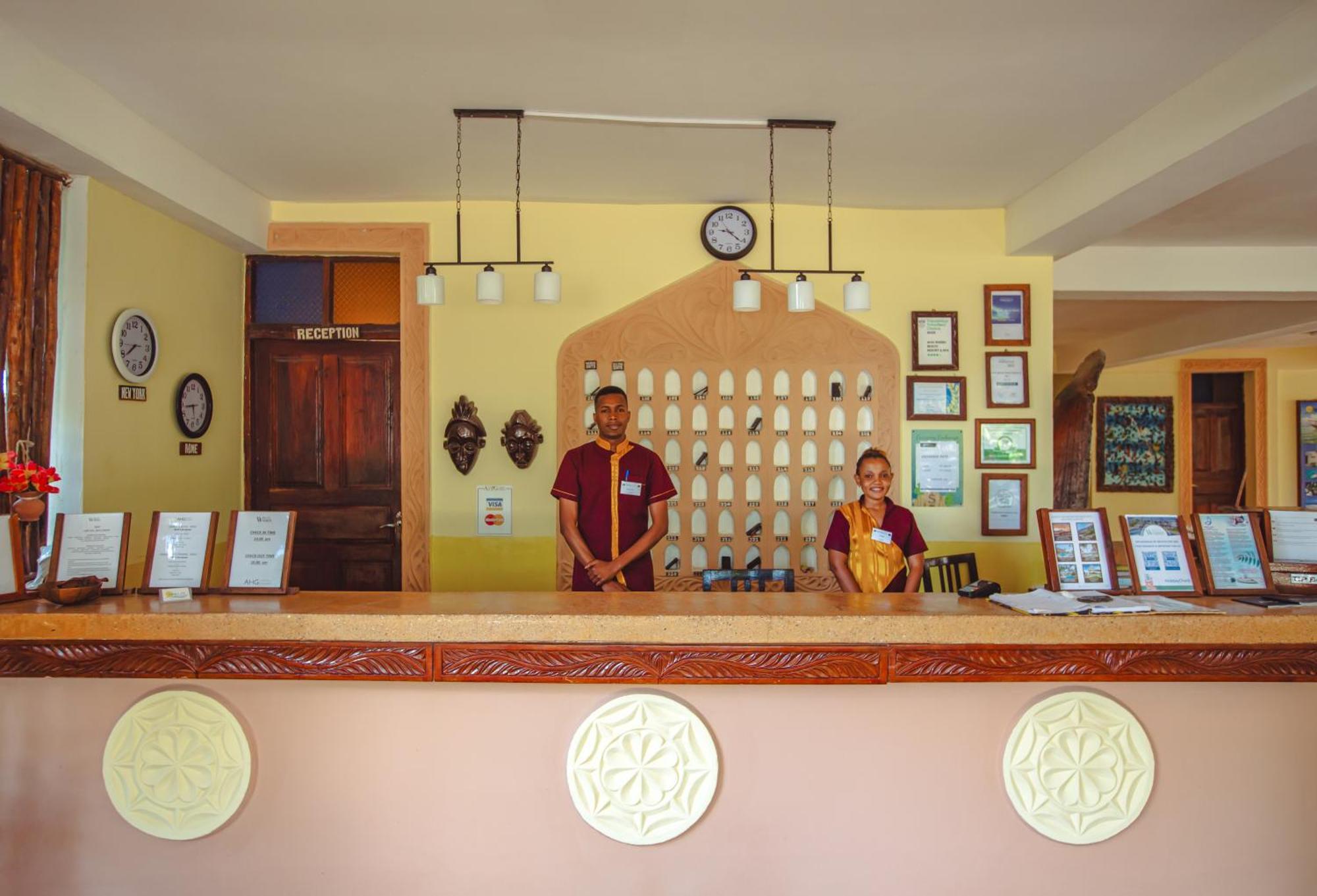 AHG Waridi Beach Resort&SPA Pwani Mchangani Esterno foto