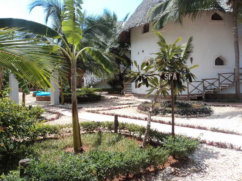 AHG Waridi Beach Resort&SPA Pwani Mchangani Esterno foto