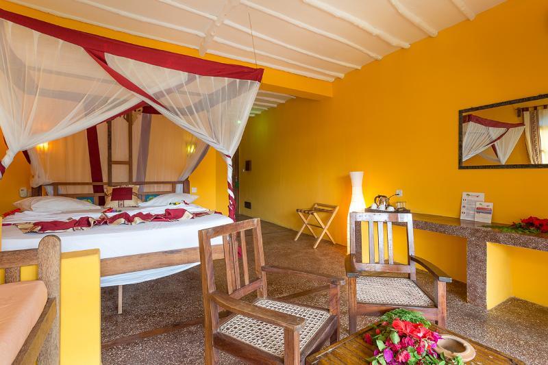AHG Waridi Beach Resort&SPA Pwani Mchangani Esterno foto